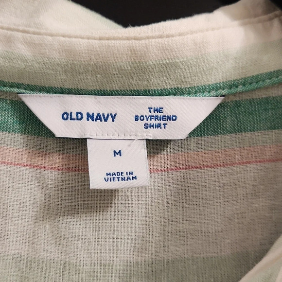 Old Navy Boyfriend Shirt and Matching Shorts sold as a set size MEDIUM - Picture 4 of 16